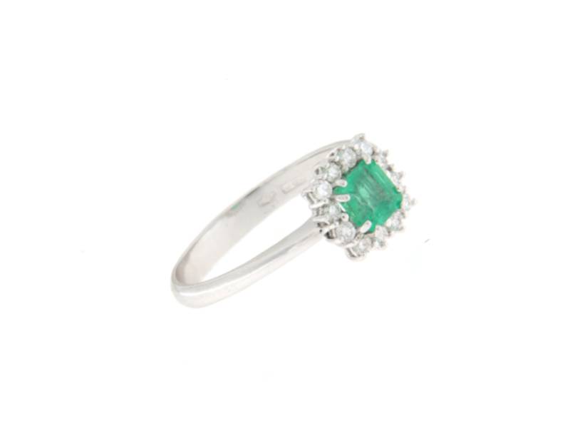 18KT WHITE GOLD RING WITH DIAMONDS AND EMERALD JUNIOR B A13969
